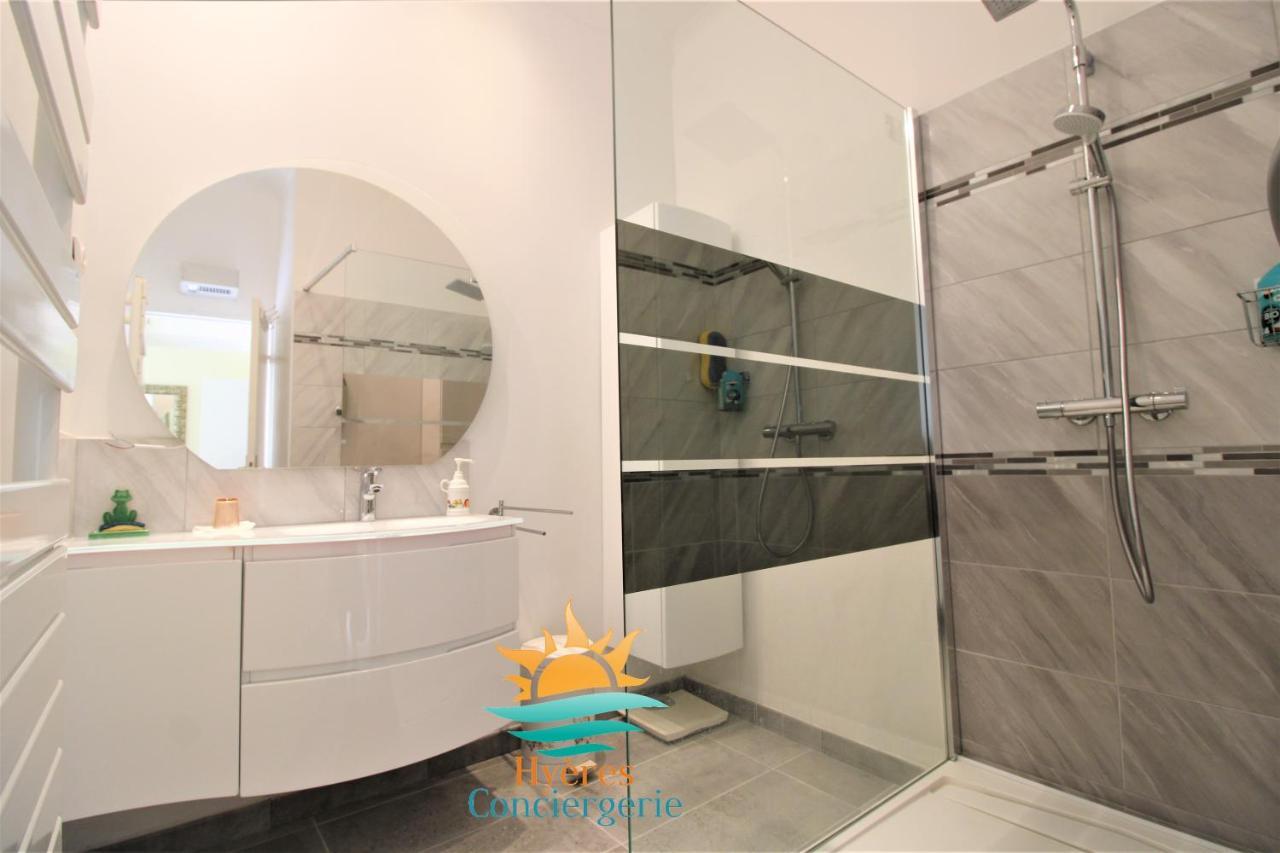 T3 Standing-Splendide Vue Mer - Piscine Parking By Hc Apartment Hyeres Exterior photo